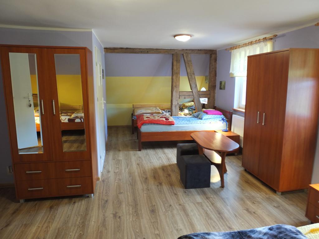 Dwor Klewiny Villa Dış mekan fotoğraf